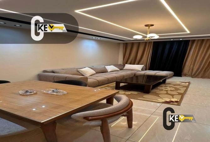 57246398 - Property Image 2