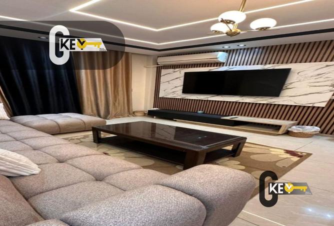 57246398 - Property Main Image