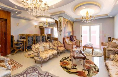 Apartment - 5 Bedrooms - 2 Bathrooms for sale in Cleopatra - Hay Sharq - Alexandria