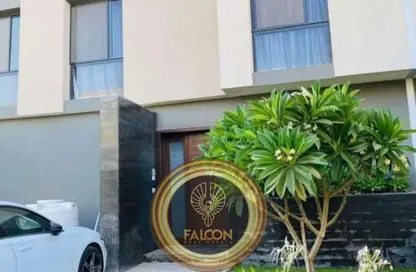 Townhouse - 3 Bedrooms - 3 Bathrooms for sale in Al Burouj Compound - El Shorouk Compounds - Shorouk City - Cairo