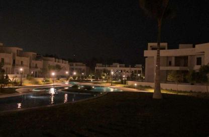 Townhouse - 3 Bedrooms - 3 Bathrooms for sale in Lake West - Sheikh Zayed Compounds - Sheikh Zayed City - Giza Townhouse - 3 Bedrooms - 3 Bathrooms for sale in Lake West - Sheikh Zayed Compounds - Sheikh Zayed City - Giza