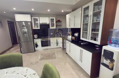 Apartment - 3 Bedrooms - 2 Bathrooms for sale in 10th Sector - Zahraa El Maadi - Hay El Maadi - Cairo