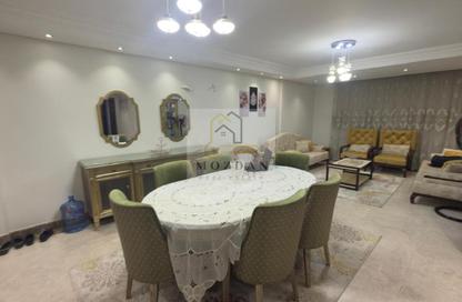 Apartment - 3 Bedrooms - 2 Bathrooms for sale in 10th Sector - Zahraa El Maadi - Hay El Maadi - Cairo