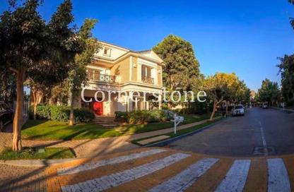 Villa - 5 - 5 for sale in Mountain View 1 - 5th Settlement Compounds - The 5th Settlement - New Cairo City - Cairo Villa - 5 - 5 for sale in Mountain View 1 - 5th Settlement Compounds - The 5th Settlement - New Cairo City - Cairo