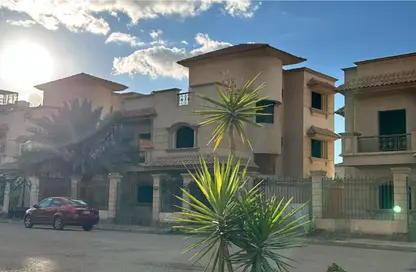 فيلا - 7 غرف نوم - 7 حمامات للبيع في رويال سيتي - كمبوندات الشيخ زايد - الشيخ زايد - الجيزة