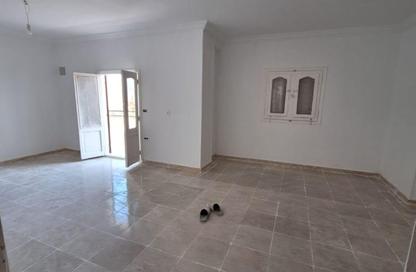Apartment - 3 Bedrooms - 2 Bathrooms for sale in 1st Settlement Post office St. - The 1st Settlement - New Cairo City - Cairo