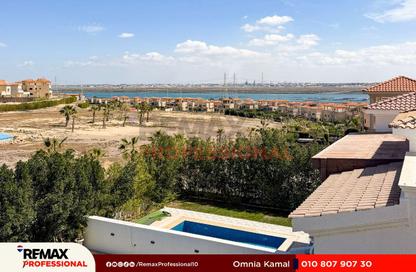 فيلا - 4 غرف نوم - 4 حمامات للبيع في اليكس ويست - كمبوندات الاسكندرية - الاسكندرية