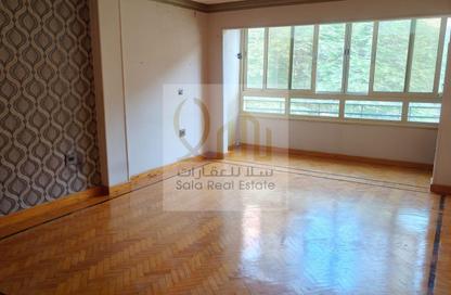 Apartment - 3 Bedrooms - 2 Bathrooms for rent in Al Dokki St. - Dokki - Giza