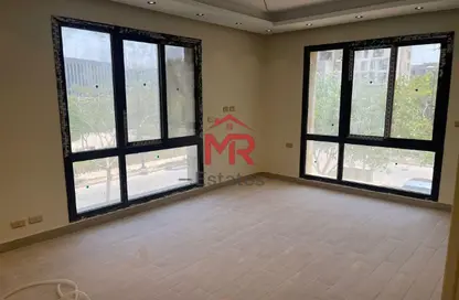 دوبلكس - 4 غرف نوم - 3 حمامات للايجار في ايستاون - كمبوندات التجمع الخامس - التجمع الخامس - مدينة القاهرة الجديدة - القاهرة