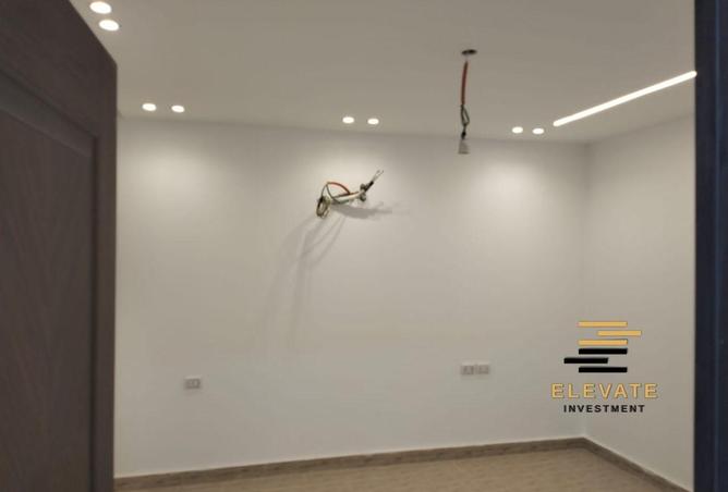 62406345 - Property Image 2