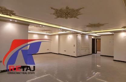 Apartment - 3 Bedrooms - 3 Bathrooms for sale in Abbas Al Akkad St. - 1st Zone - Nasr City - Cairo