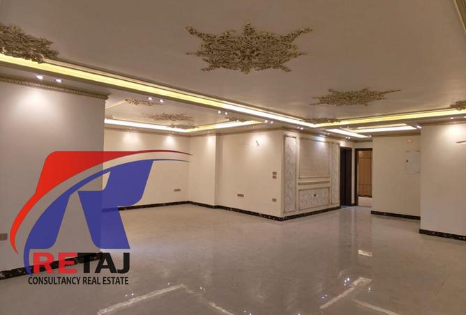 8664910 - Property Image 2