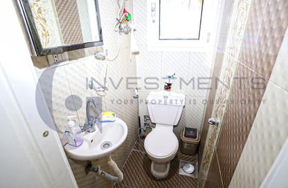 Apartment - 2 Bedrooms - 2 Bathrooms for sale in Shaarawy St. - Laurent - Hay Sharq - Alexandria Apartment - 2 Bedrooms - 2 Bathrooms for sale in Shaarawy St. - Laurent - Hay Sharq - Alexandria