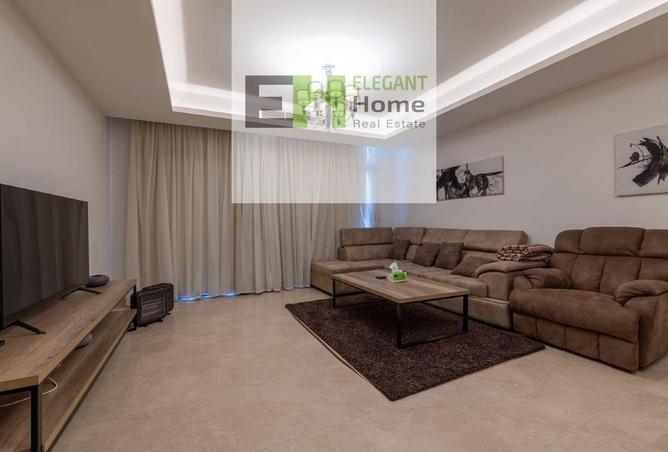 101484002 - Property Image 3