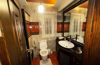 Apartment - 3 Bedrooms - 3 Bathrooms for sale in Zuhair Sabry St. - 1st Zone - Nasr City - Cairo