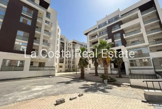 98548746 - Property Image 2