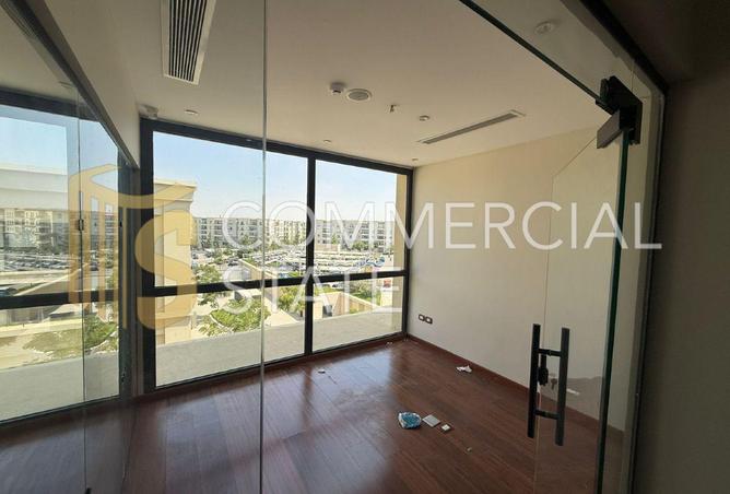 106017177 - Property Image 2