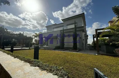 Villa - 4 Bedrooms - 4 Bathrooms for rent in Lake View - 5th Settlement Compounds - The 5th Settlement - New Cairo City - Cairo