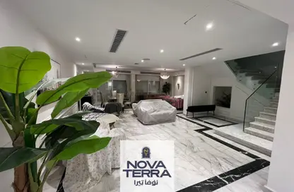 Villa - 4 Bedrooms - 4 Bathrooms for rent in Al Karma 4 - Sheikh Zayed Compounds - Sheikh Zayed City - Giza