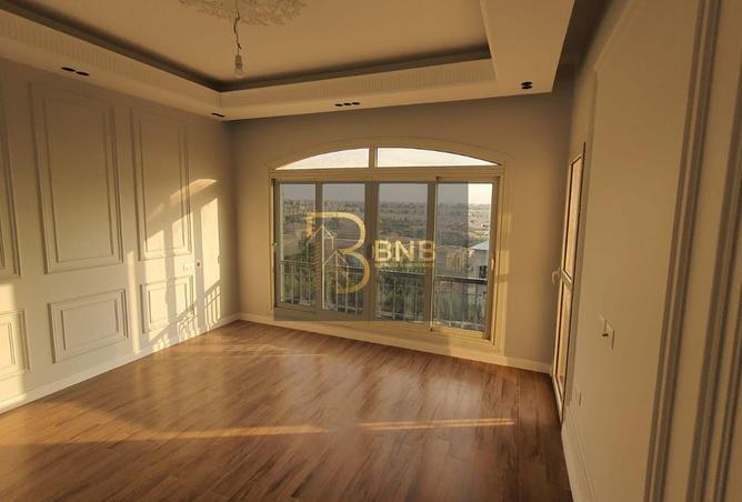 81302823 - Property Image 2