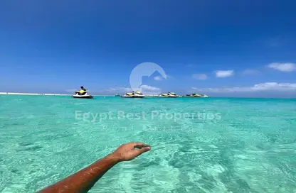 فيلا - 6 غرف نوم - 6 حمامات للبيع في سوان ليك الساحل الشمالي - قسم الضبعة - الساحل الشمالي