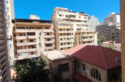 شقة - 2 - 1 للبيع في ستانلي - حي شرق - الاسكندرية