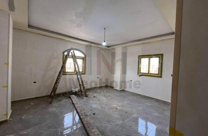Apartment - 3 Bedrooms - 2 Bathrooms for rent in 1st Area - Shorouk City - Cairo