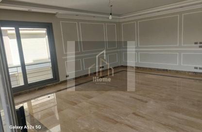 Apartment - 3 Bedrooms - 3 Bathrooms for rent in Tag Sultan - Ring Road - Cairo