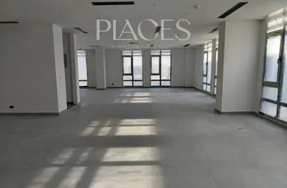 مساحات مكتبية - 3 غرف نوم - 2 حمامات للايجار في ديستريكت 5 - كمبوندات التجمع الخامس - التجمع الخامس - مدينة القاهرة الجديدة - القاهرة
