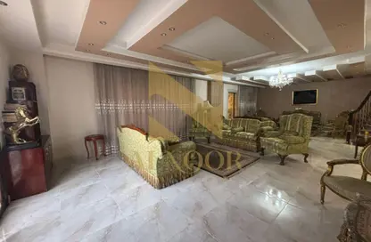 دوبلكس - 4 غرف نوم - 4 حمامات للايجار في الجومان - الحي السابع - الشيخ زايد - الجيزة