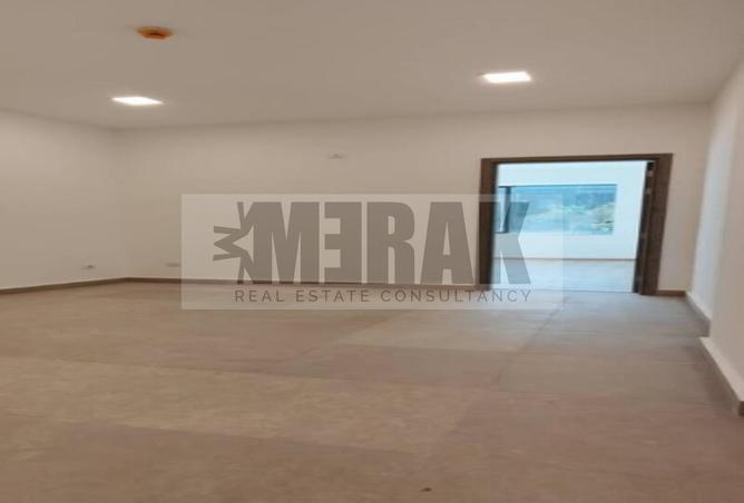 57243138 - صورة العقار 3