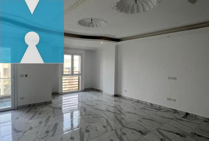 8691941 - Property Image 2