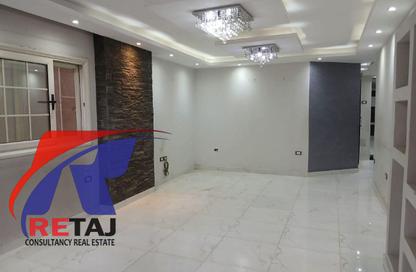 شقة - 3 - 2 للبيع في شارع الدكتور حسن الشريف - المنطقة الثامنة - مدينة نصر - القاهرة شقة - 3 - 2 للبيع في شارع الدكتور حسن الشريف - المنطقة الثامنة - مدينة نصر - القاهرة