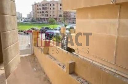 Apartment - 3 Bedrooms - 2 Bathrooms for sale in North Lotus - El Lotus - New Cairo City - Cairo