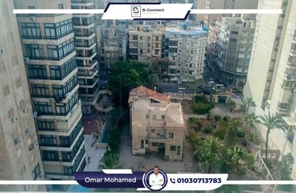 شقة - 4 غرف نوم - 3 حمامات للبيع في جناكليس - حي شرق - الاسكندرية