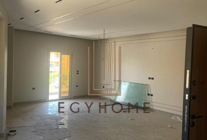 102909053 - Property Image 3