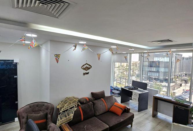 80274228 - Property Image 3