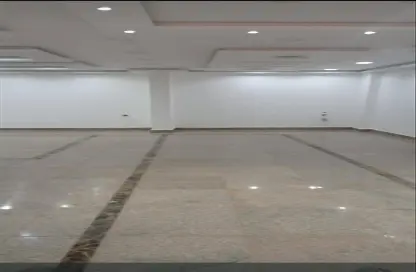 Retail - Studio - 1 Bathroom for rent in Nasr City - Cairo