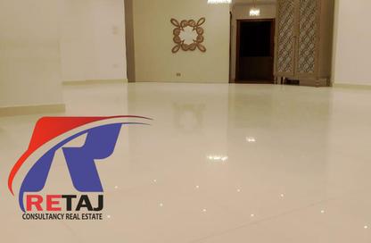 Apartment - 3 Bedrooms - 3 Bathrooms for sale in Saeed Zakaria St. - Al Sefarat District - Nasr City - Cairo