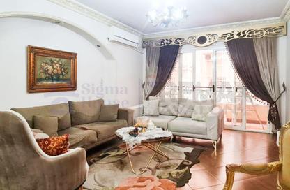 Apartment - 3 Bedrooms - 2 Bathrooms for sale in Smouha - Hay Sharq - Alexandria