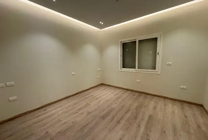 120886929 - Property Image 3