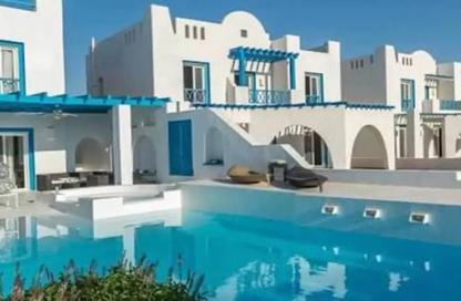 Penthouse - 3 Bedrooms - 2 Bathrooms for sale in Mountain View - Ras Al Hekma - North Coast