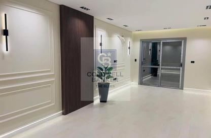 Apartment - 3 - 3 for sale in Mountain View iCity - 5th Settlement Compounds - The 5th Settlement - New Cairo City - Cairo