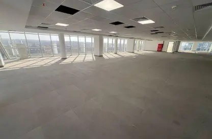 مساحات مكتبية - استوديو - 8 حمامات للايجار في شارع ال ٩٠ الجنوبي - شارع التسعين الجنوبي - التجمع الخامس - مدينة القاهرة الجديدة - القاهرة