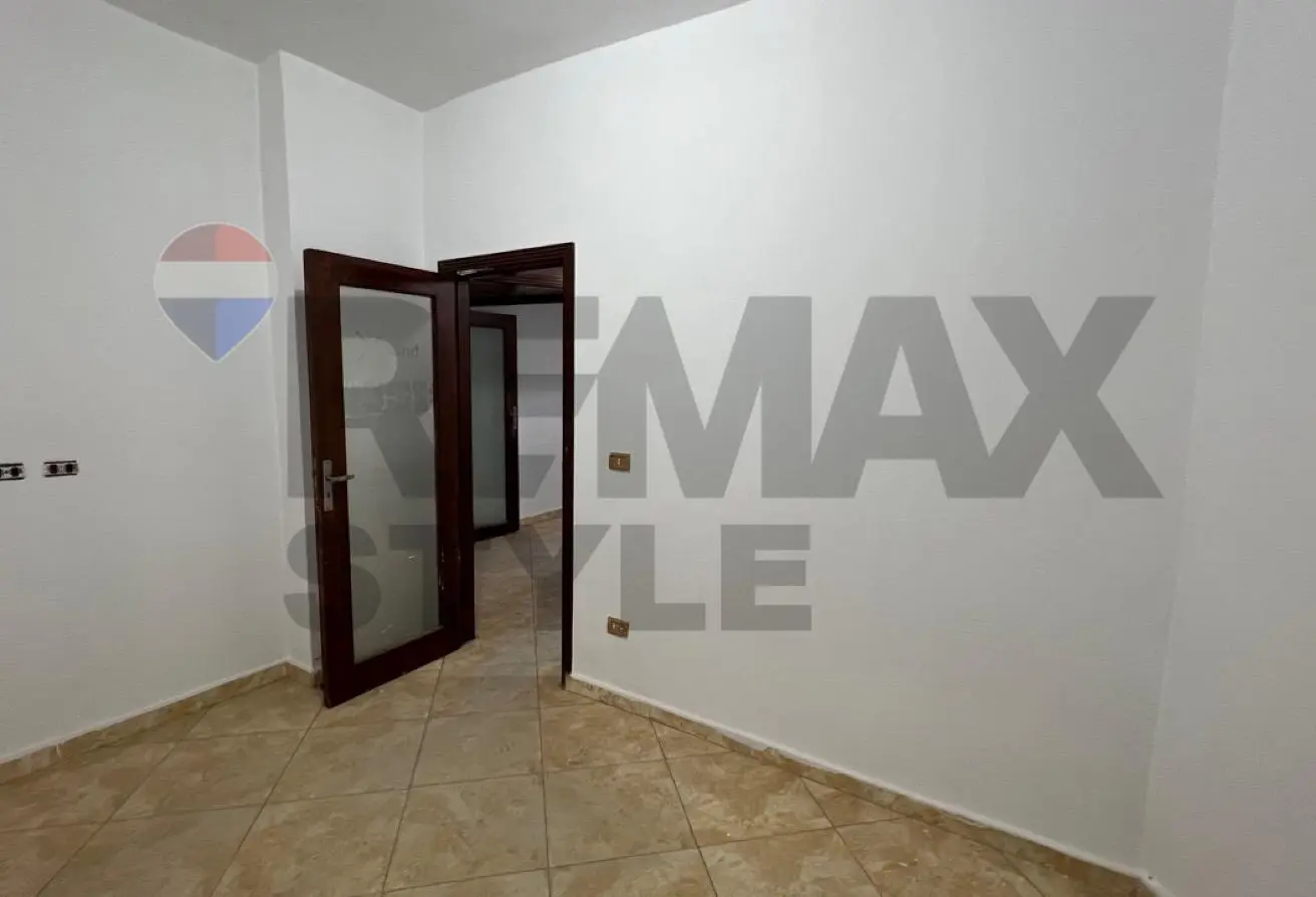 109915338 - Property Main Image