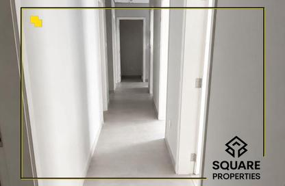 Apartment - 3 - 3 for sale in Village West - Sheikh Zayed Compounds - Sheikh Zayed City - Giza