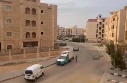 Apartment - 2 Bedrooms - 1 Bathroom for sale in Mohamed Naguib Axis - Abou El Houl - New Cairo City - Cairo
