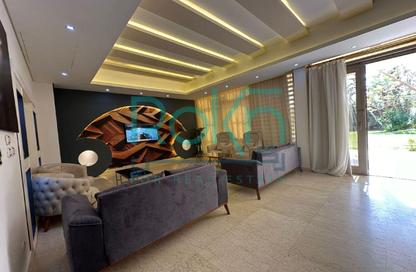 Villa - 5 Bedrooms - 4 Bathrooms for sale in Al Karma 4 - Sheikh Zayed Compounds - Sheikh Zayed City - Giza