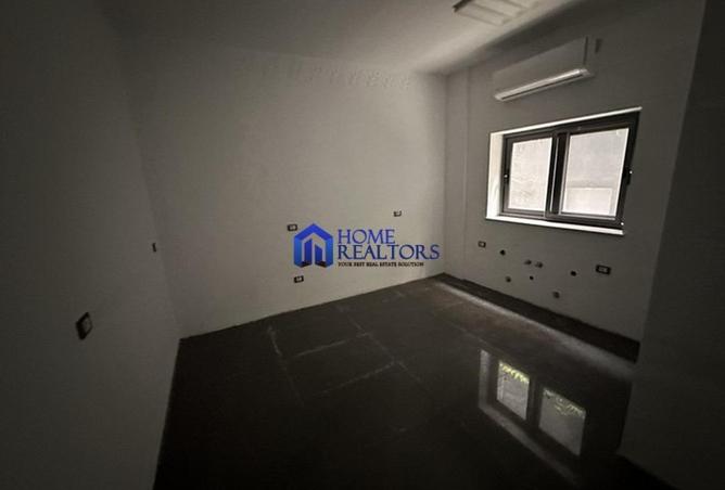 60960521 - Property Image 3