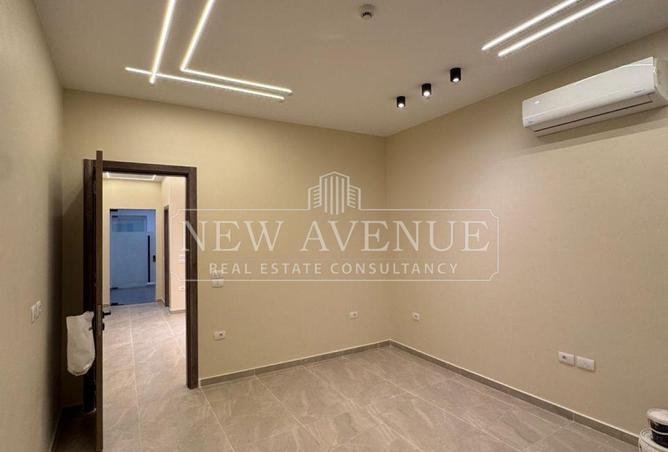 98823544 - Property Main Image